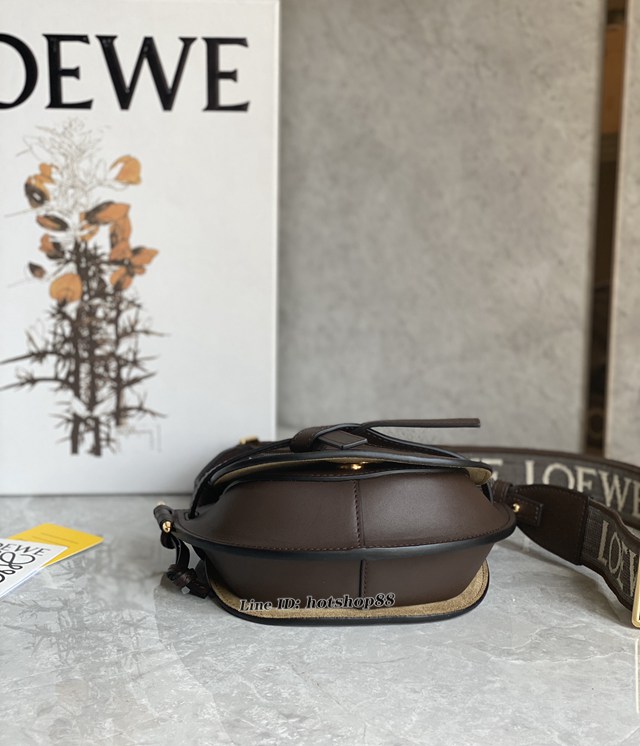 Loewe專櫃2022新款巧克力色升級版字母寛肩帶馬鞍包 羅意威MiniGateDual手袋斜挎女包腰包胸包 10121 lyw1546